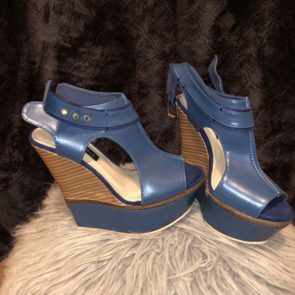 Platform heels